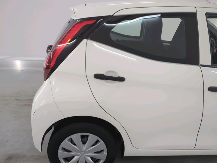 Photo 12 VIN: JTDKGNEC30N411674 - TOYOTA AYGO 