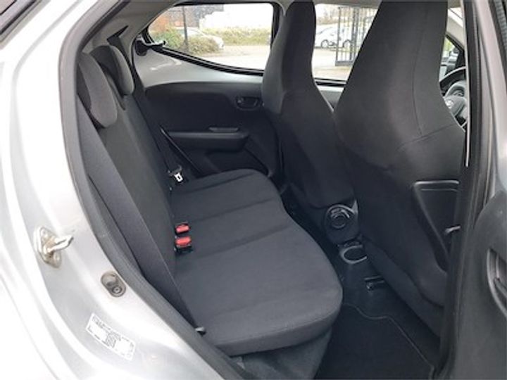 Photo 6 VIN: JTDKGNEC30N412226 - TOYOTA AYGO - 2018 