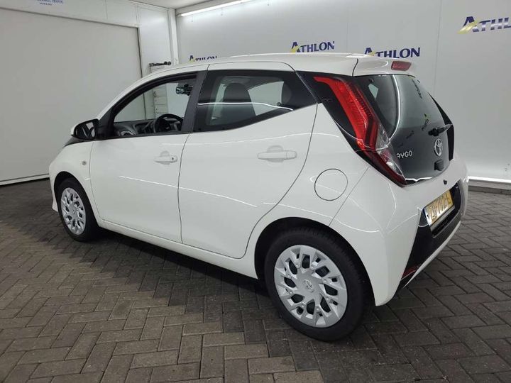 Photo 3 VIN: JTDKGNEC30N447347 - TOYOTA AYGO 