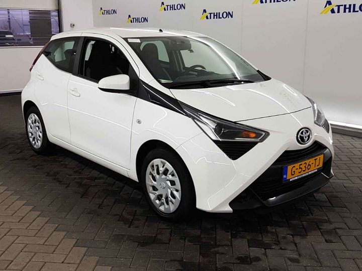 Photo 2 VIN: JTDKGNEC30N505375 - TOYOTA AYGO 