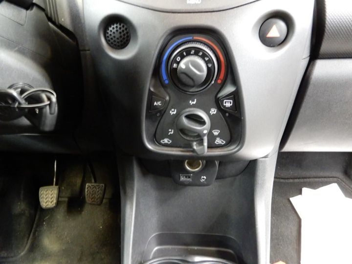 Photo 16 VIN: JTDKGNEC40N229434 - TOYOTA AYGO 