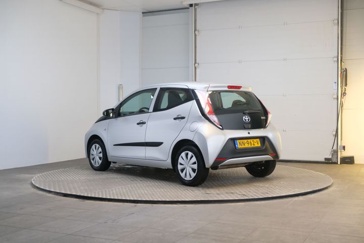 Photo 3 VIN: JTDKGNEC40N239672 - TOYOTA AYGO 