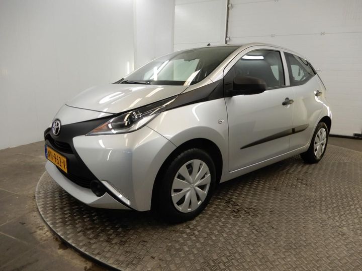 Photo 7 VIN: JTDKGNEC40N239672 - TOYOTA AYGO 