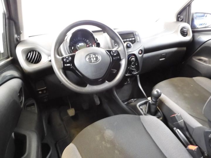 Photo 3 VIN: JTDKGNEC40N251949 - TOYOTA AYGO 