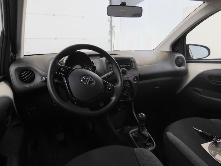 Photo 3 VIN: JTDKGNEC40N291612 - TOYOTA AYGO 