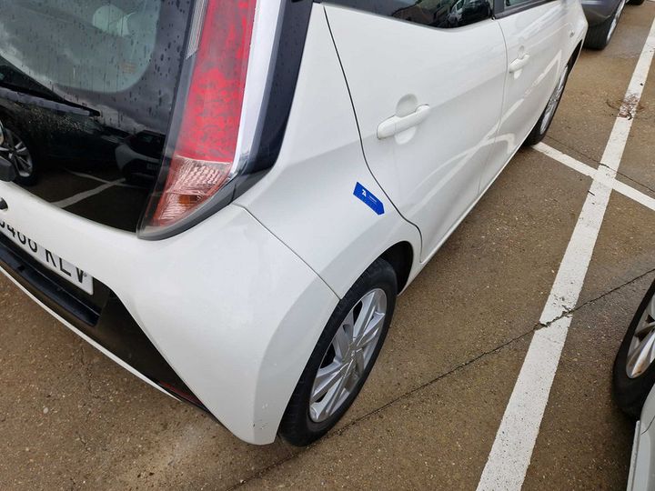 Photo 32 VIN: JTDKGNEC40N315911 - TOYOTA AYGO 