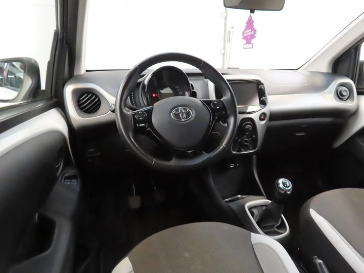 Photo 4 VIN: JTDKGNEC40N317819 - TOYOTA AYGO 