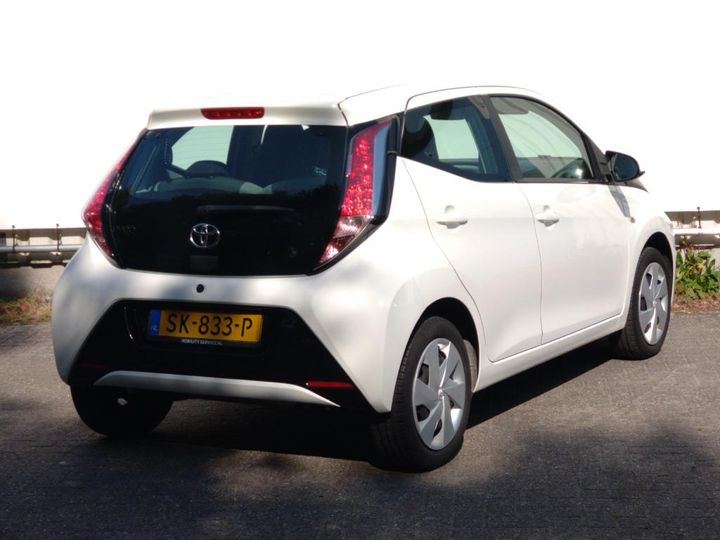 Photo 2 VIN: JTDKGNEC40N337438 - TOYOTA AYGO 