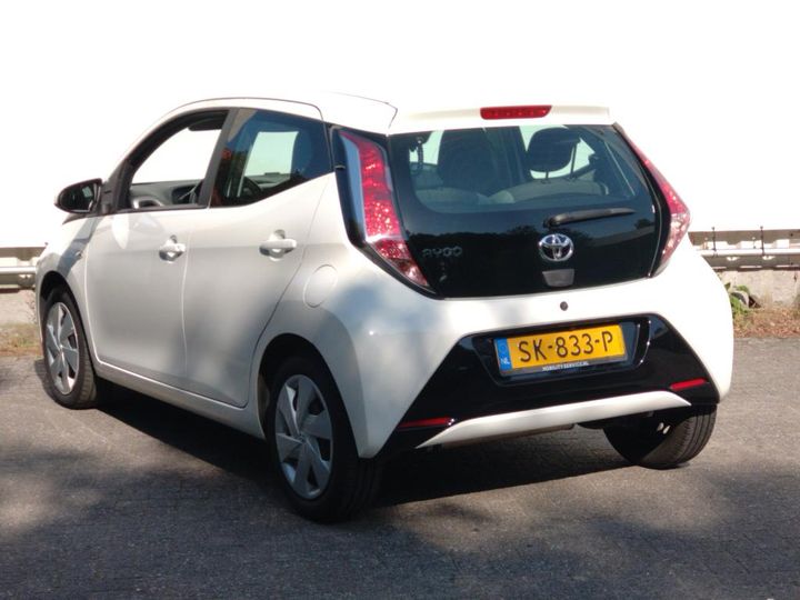 Photo 3 VIN: JTDKGNEC40N337438 - TOYOTA AYGO 