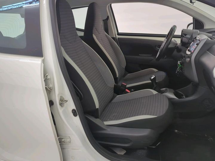 Photo 2 VIN: JTDKGNEC40N422618 - TOYOTA AYGO 