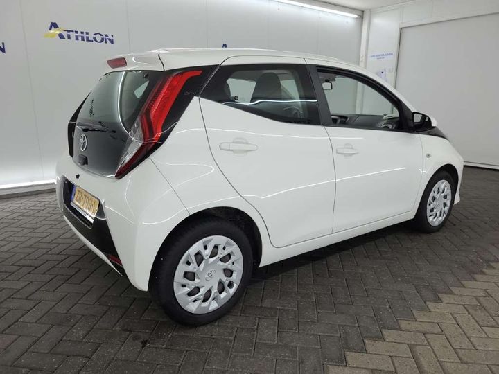 Photo 2 VIN: JTDKGNEC40N447504 - TOYOTA AYGO 