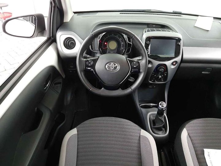 Photo 7 VIN: JTDKGNEC40N505188 - TOYOTA AYGO 