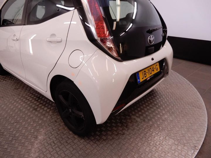 Photo 27 VIN: JTDKGNEC50N142559 - TOYOTA AYGO 