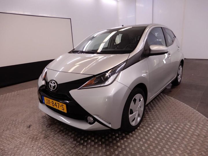 Photo 4 VIN: JTDKGNEC50N189073 - TOYOTA AYGO 