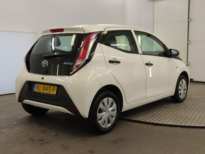 Photo 2 VIN: JTDKGNEC50N205210 - TOYOTA AYGO 