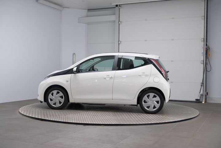 Photo 2 VIN: JTDKGNEC50N210939 - TOYOTA AYGO 