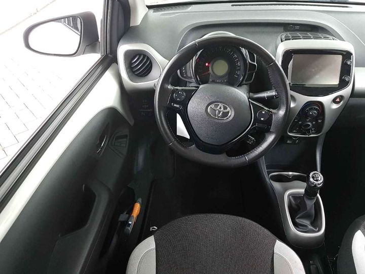 Photo 7 VIN: JTDKGNEC50N243455 - TOYOTA AYGO 