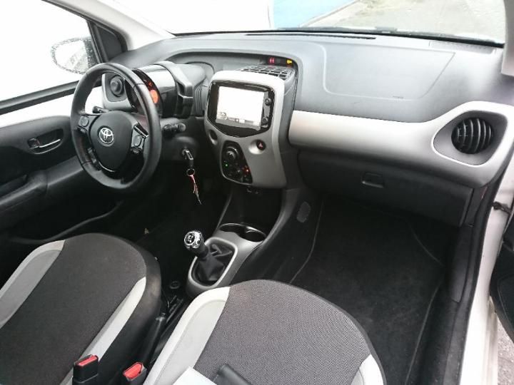 Photo 7 VIN: JTDKGNEC50N247537 - TOYOTA AYGO 