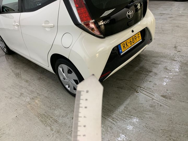 Photo 25 VIN: JTDKGNEC50N298892 - TOYOTA AYGO 