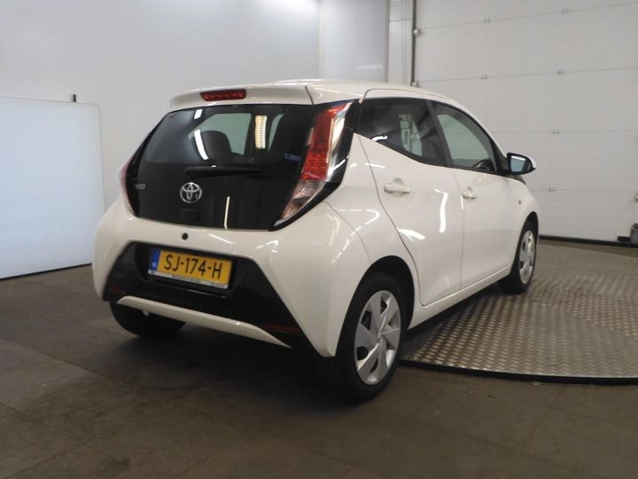 Photo 5 VIN: JTDKGNEC50N308563 - TOYOTA AYGO 