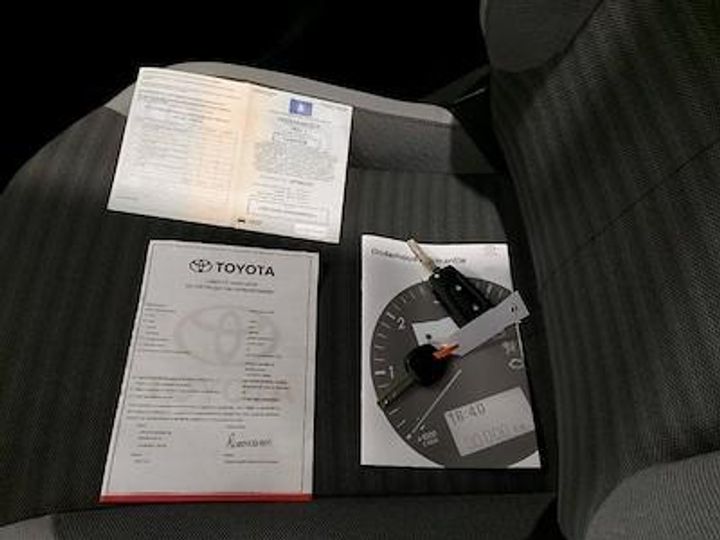 Photo 12 VIN: JTDKGNEC50N405097 - TOYOTA AYGO - 2018 