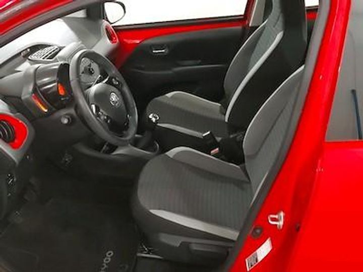 Photo 6 VIN: JTDKGNEC50N405097 - TOYOTA AYGO - 2018 