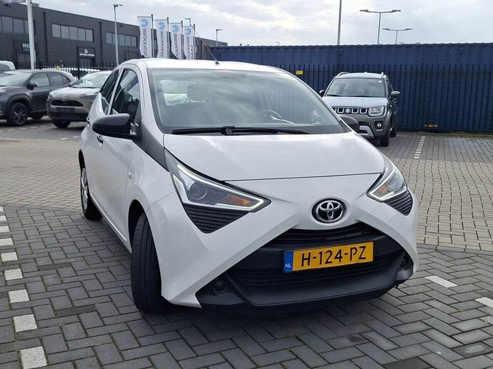 Photo 3 VIN: JTDKGNEC50N503577 - TOYOTA AYGO 