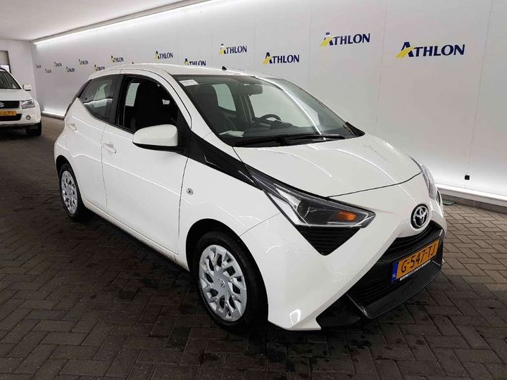 Photo 2 VIN: JTDKGNEC50N505068 - TOYOTA AYGO 