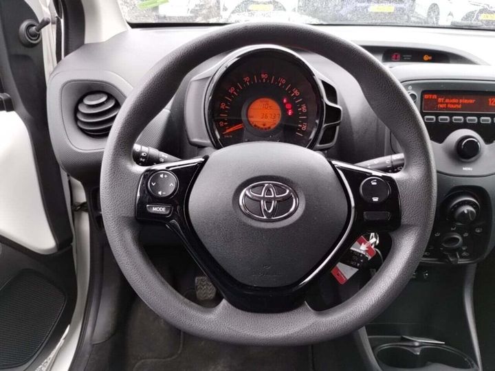 Photo 13 VIN: JTDKGNEC50N533209 - TOYOTA AYGO 