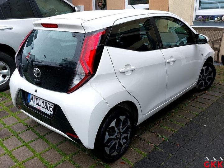 Photo 9 VIN: JTDKGNEC50N541763 - TOYOTA AYGO 