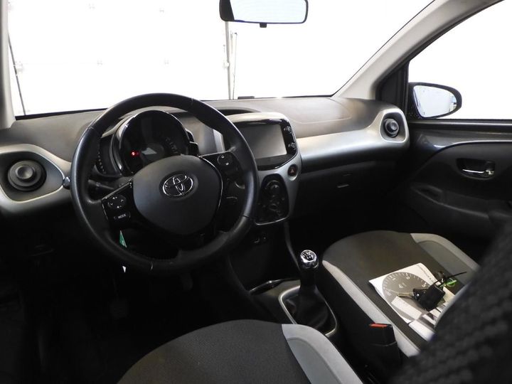 Photo 6 VIN: JTDKGNEC60N186960 - TOYOTA AYGO 