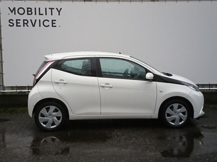 Photo 4 VIN: JTDKGNEC60N198266 - TOYOTA AYGO 