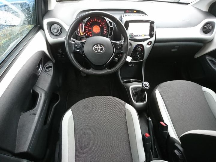 Photo 6 VIN: JTDKGNEC60N198266 - TOYOTA AYGO 