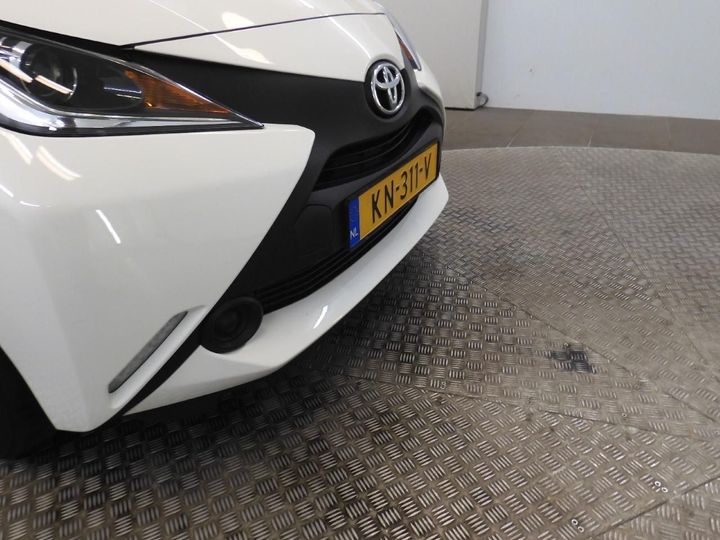 Photo 31 VIN: JTDKGNEC60N205328 - TOYOTA AYGO 