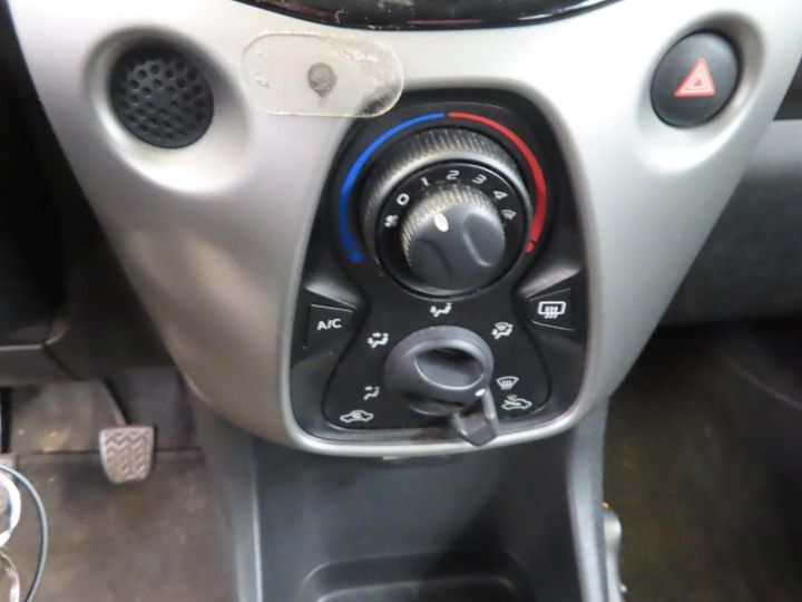 Photo 12 VIN: JTDKGNEC60N210495 - TOYOTA AYGO 