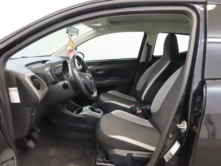 Photo 5 VIN: JTDKGNEC60N210495 - TOYOTA AYGO 