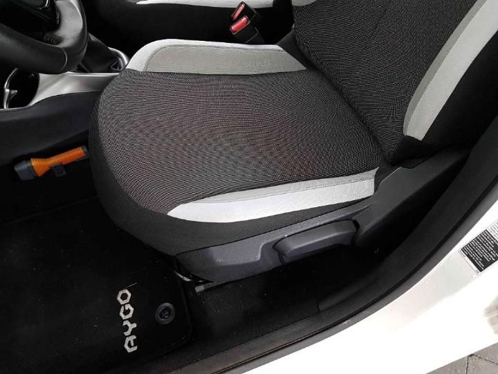 Photo 12 VIN: JTDKGNEC60N287108 - TOYOTA AYGO 