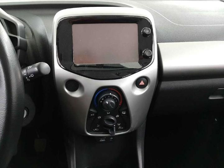 Photo 9 VIN: JTDKGNEC60N287108 - TOYOTA AYGO 