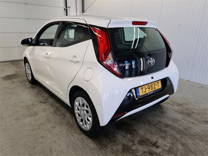 Photo 3 VIN: JTDKGNEC60N354418 - TOYOTA AYGO 