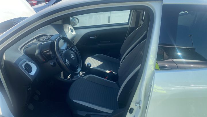 Photo 6 VIN: JTDKGNEC60N358727 - TOYOTA AYGO 