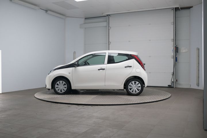 Photo 2 VIN: JTDKGNEC60N371381 - TOYOTA AYGO 