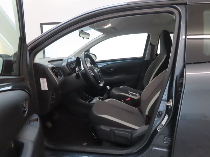 Photo 4 VIN: JTDKGNEC60N465762 - TOYOTA AYGO 