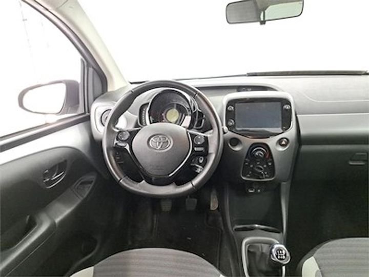 Photo 8 VIN: JTDKGNEC60N486644 - TOYOTA AYGO - 2018 