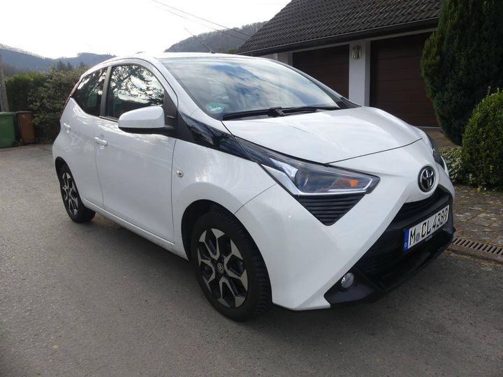 Photo 2 VIN: JTDKGNEC60N489818 - TOYOTA AYGO 