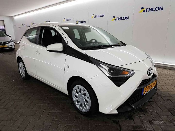 Photo 2 VIN: JTDKGNEC60N500431 - TOYOTA AYGO 