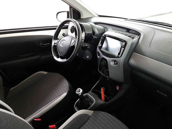 Photo 5 VIN: JTDKGNEC60N504480 - TOYOTA AYGO 