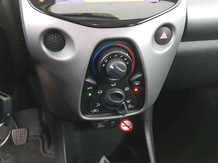 Photo 9 VIN: JTDKGNEC60N504480 - TOYOTA AYGO 