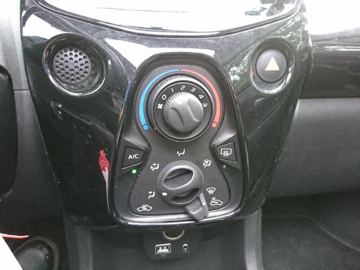 Photo 15 VIN: JTDKGNEC70N127433 - TOYOTA AYGO 