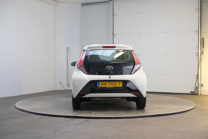 Photo 4 VIN: JTDKGNEC70N128808 - TOYOTA AYGO 