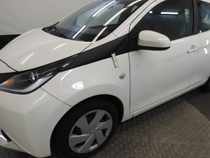 Photo 18 VIN: JTDKGNEC70N194744 - TOYOTA AYGO 